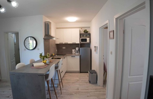 Rovinj Apartment | SAN FRANCESCO Two-Bedroom Apartment with Seaview (Corinne)