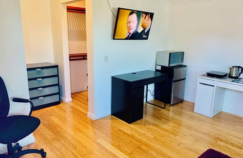 South San Francisco Apartment | San Francisco Bay View Entire Apt