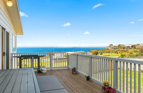 San Remo House | San Freemo - sleeps 12