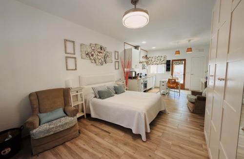 Miguelanez House | SAN ISIDRO