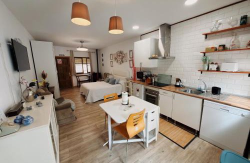 Miguelanez House | SAN ISIDRO