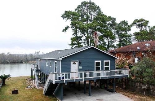 Barrett House | San Jacinto River Home w/ Private Boat Slip!