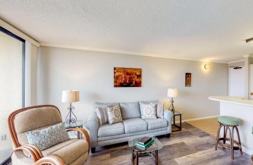 Galveston Apartment | San Luis Getaway #435 by Vacasa