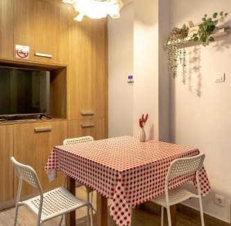 Basurtu Apartment | San Mames Termibus by Aston Rentals