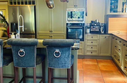 Whangamata House | San Marco Luxury Tuscan Beachside Villa