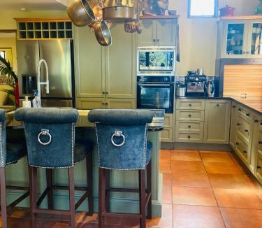 Whangamata Villa | San Marco Luxury Tuscan Beachside Villa