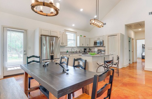 San Marcos House | San Marcos Home w/Fire Pit ~ 10 Mi to Downtown!