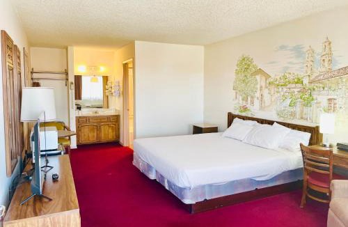 Polvadera Hotel | San Miguel Inn