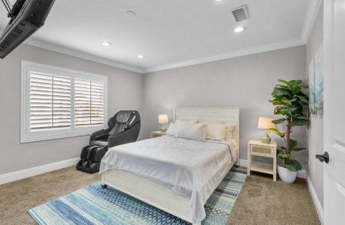 Northwest San Pedro House | San Pedro 5BR - Coastal Retreat by Colby & Conrad