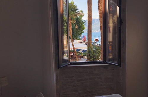 Cove Tri Zala (Zrnovo) Hotel | San Teodoro Boutique Hotel