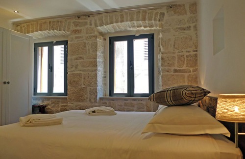 Cove Tri Zala (Zrnovo) Hotel | San Teodoro Boutique Hotel