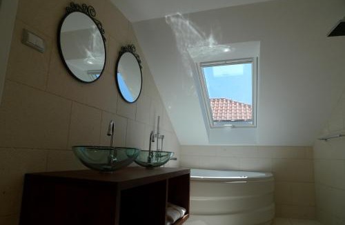 Cove Tri Zala (Zrnovo) Hotel | San Teodoro Boutique Hotel