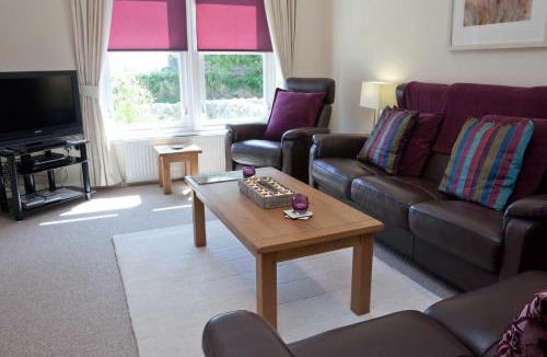 Port Charlotte House | Sanaigmore Cottage