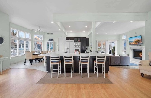 Michigan City House | Sanctuary at Beachwalk has Resort Pool