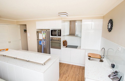 Currumbin Apartment | Sanctuary Beach Resort