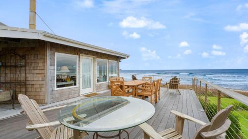 Arch Cape House | Sanctuary by the Sea by AvantStay