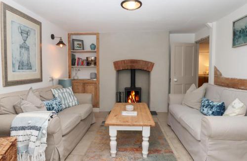 Shaldon House | Sanctuary Cottage