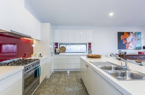 Inverloch House | Sanctuary on Bayview