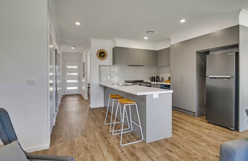 Golden Square House | Sanctuary on Mistletoe