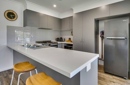 Golden Square House | Sanctuary on Mistletoe