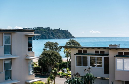 Onetangi Apartment | Sanctuary On The Beach