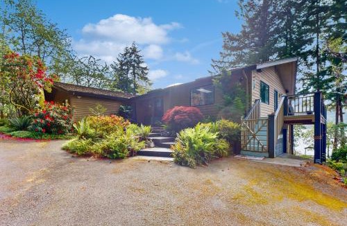 Olympia House | Sanctuary on the Sound