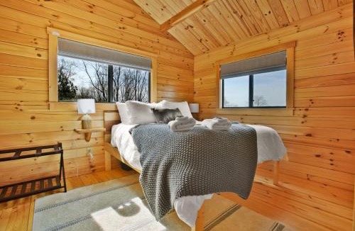 Brookville House | Sanctuary Summit - Hot Tub