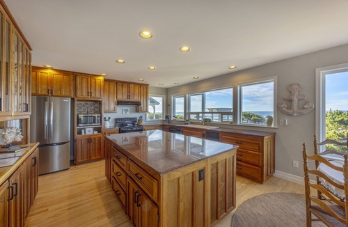 Seal Rock House | Sanctuary