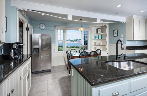 York Beach House | Sand and Surf