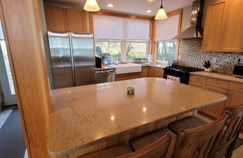 Henderson House | Sand Beach Cottage