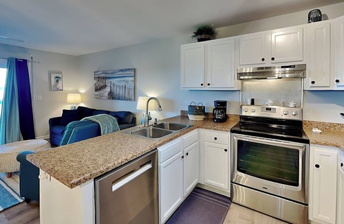 North Carolina Coast Condo | Sand Castle | Beach Front + Community Pool!