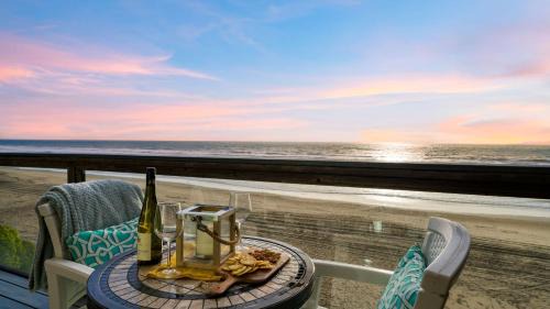 La Selva Beach House | Sand Castle by AvantStay