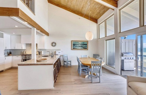 La Selva Beach House | Sand Dollar – Expansive Beachfront Home with Panoramic Ocean Views