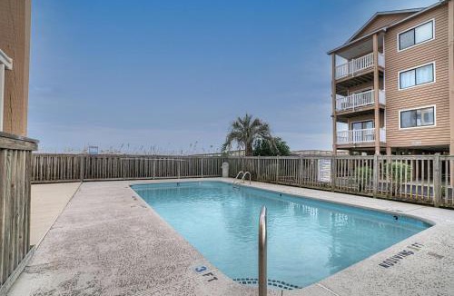 Wilmington Beach House | Sand Pebbles Sea 11