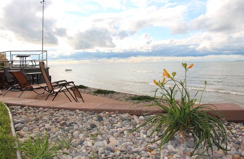 Pigeon Cottage | Sand Point North Shore Cottage, Lake Huron