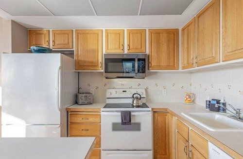 Seaside Condo | Sand & Sea (618) Seaside Panorama -Cozy Beachfront