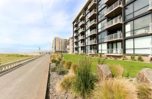 Seaside Apartment | Sand & Sea Room 306