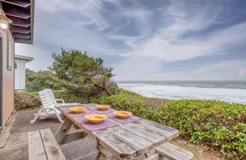 Seal Rock House | Sandalwood