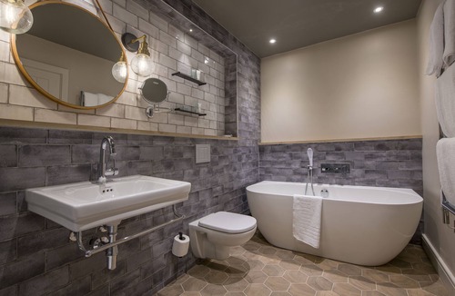 Flaxton Hotel | Sandburn Hall Hotel