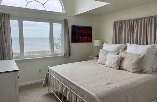 Slaughter Beach House | Sandcastle at the Bay/Beach Front Home- 3BR/2FB