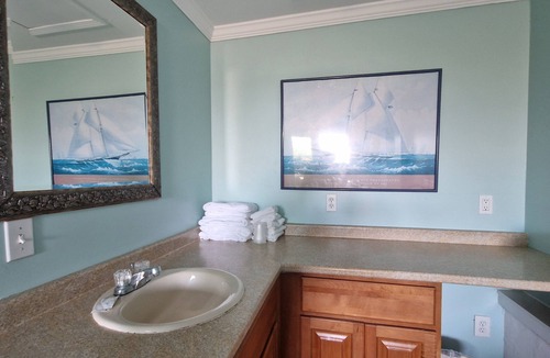 Misquamicut Hotel | Sandcastle Beachfront Inn