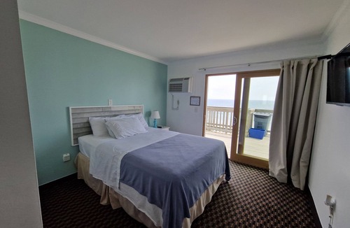 Misquamicut Hotel | Sandcastle Beachfront Inn