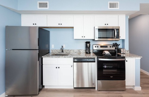 Shibui Sands Condo | Sandcastle Condominiums Unit 402