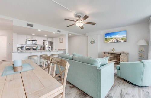 Sand Point Condo | Sandcastle Condominiums Unit 433