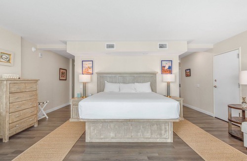 Sand Point Condo | Sandcastle Condominiums Unit 12021