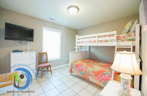 Crescent Beach House | Sandcastle Up