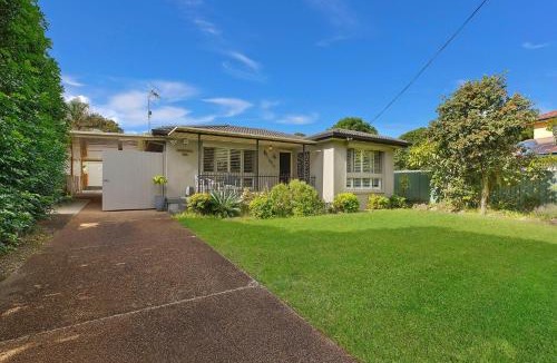 Budgewoi House | Sandcastles