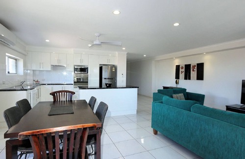 Bargara Apartment | Sandcastles Unit 8 - 2 bedroom Ocean Front Unit