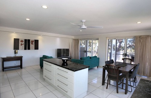 Bargara Apartment | Sandcastles Unit 8 - 2 bedroom Ocean Front Unit