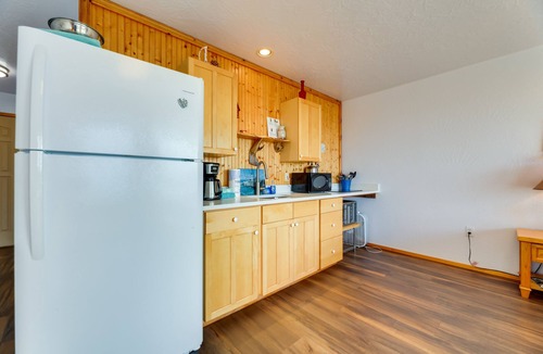 Waldport Apartment | Sanderling Sea Cottages, Unit 14